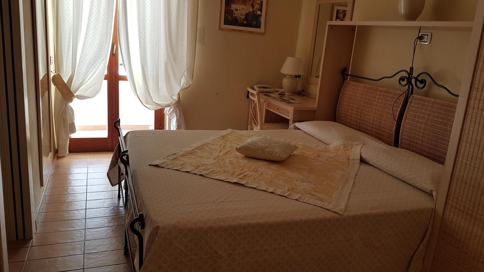 Hotel Gallo Nero SantʼAndrea Εξωτερικό φωτογραφία